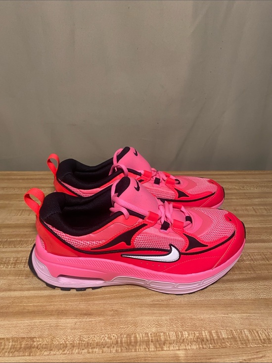 Nike Shoes - Nike Air Max Bliss Next Nature Laser Pink Solar Red Black Running Shoes Womens 8